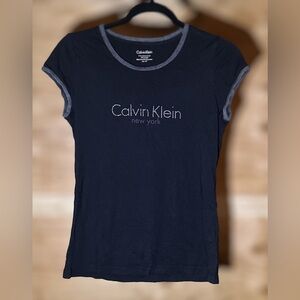 Calvin Klein - Logo Layered Effect Baby Tee